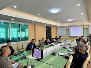 ประชุม เจ้าหน้าที่ทุกสายงาน เพื่อร่วมประเมิน IIT